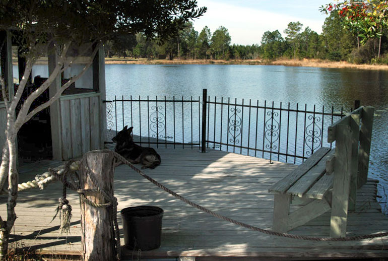 770-boathouse-railing2